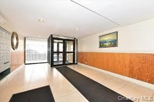 87-20 175th St, Jamaica, NY, 11432 | Card Image