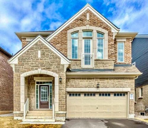 953 Logan Dr, Milton, ON, L9E1P7 | Card Image