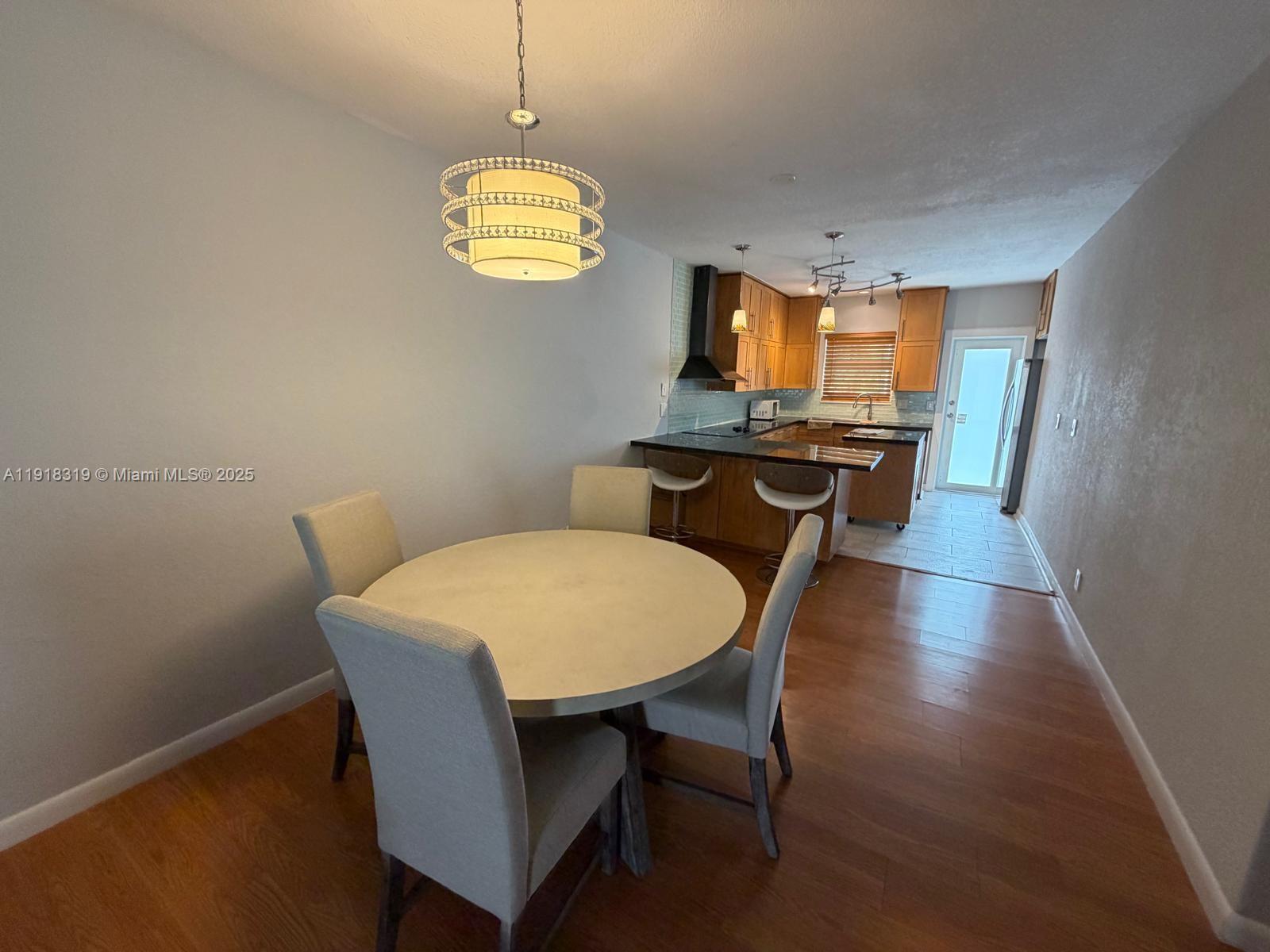 Residential Lease in Hallandale Beach 4