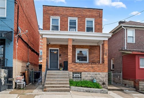 4224 Post St, Pittsburgh, PA, 15201-1133 | Card Image