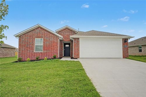 529 Nevada St, Farmington, AR, 72730-4040 | Card Image