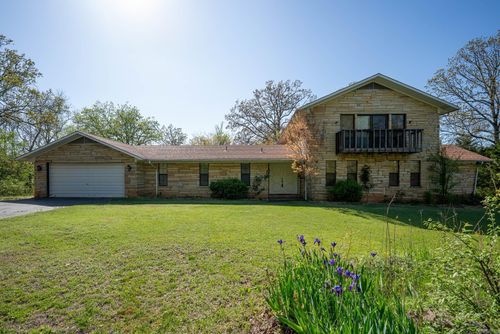 81 Happy Valley Dr, Conway, AR, 72034-9677 | Card Image