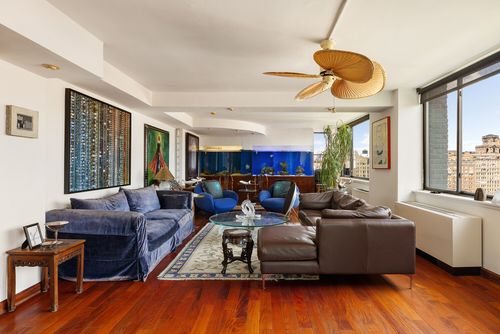 1718a-386 Columbus Ave, New York, NY, 10024-0556 | Card Image