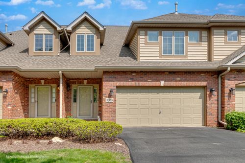 3209 Lightning Ct, New Lenox, IL, 60451-5608 | Card Image