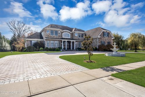 185 Dayna Ct, Toms River, NJ, 08753-2984 | Card Image