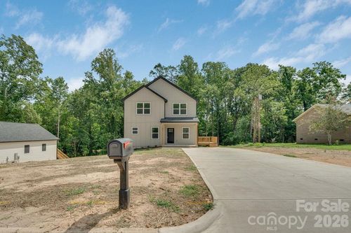 502 N Pine St, Cherryville, NC, 28021-2328 | Card Image