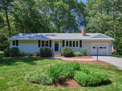 16 Stanjoy Rd, Holden, MA, 01520-1435 | Card Image