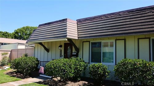 9674 Paseo De Oro, Cypress, CA, 90630-3424 | Card Image