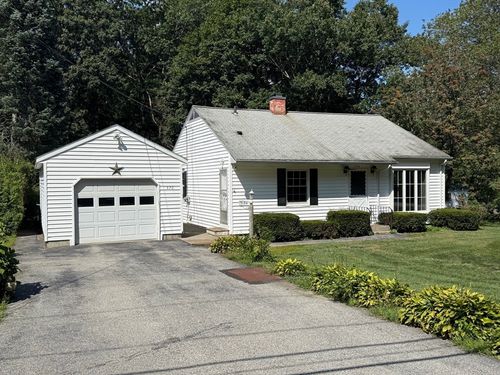 570 Sutton St, Northbridge, MA, 01534-1054 | Card Image