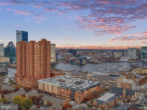 apt-2405-10 E Lee St, BALTIMORE, MD, 21202-6024 | Card Image