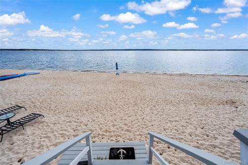 23 Scallop Ln, South Jamesport, NY, 11970-2033 | Card Image