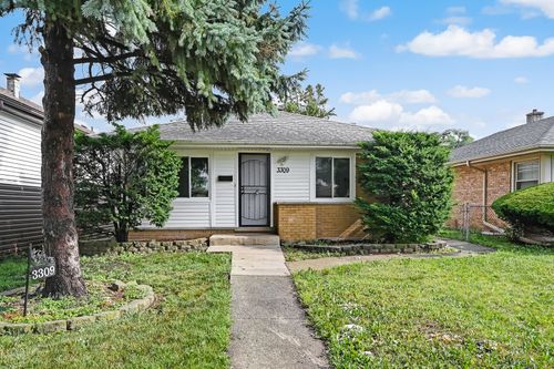 3309 Wilcox Ave, Bellwood, IL, 60104-2170 | Card Image