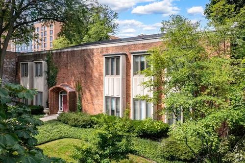 1s-1930 Sherman Ave, Evanston, IL, 60201-3214 | Card Image
