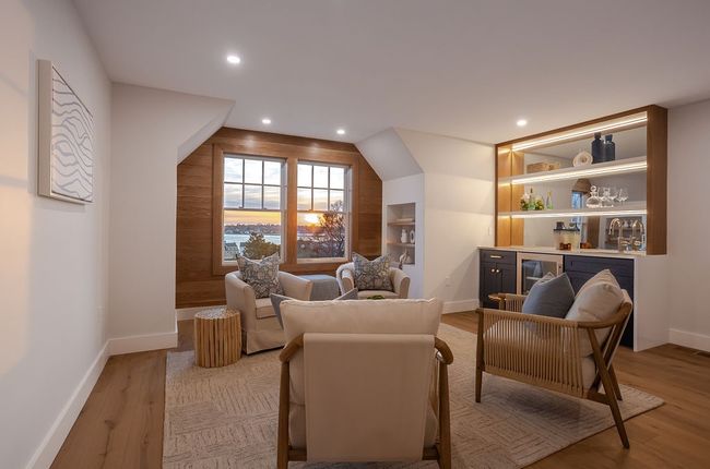 10 Stimpson St, House other with 5 bedrooms, 7 bathrooms and 4 parking in Middletown RI | Image 33