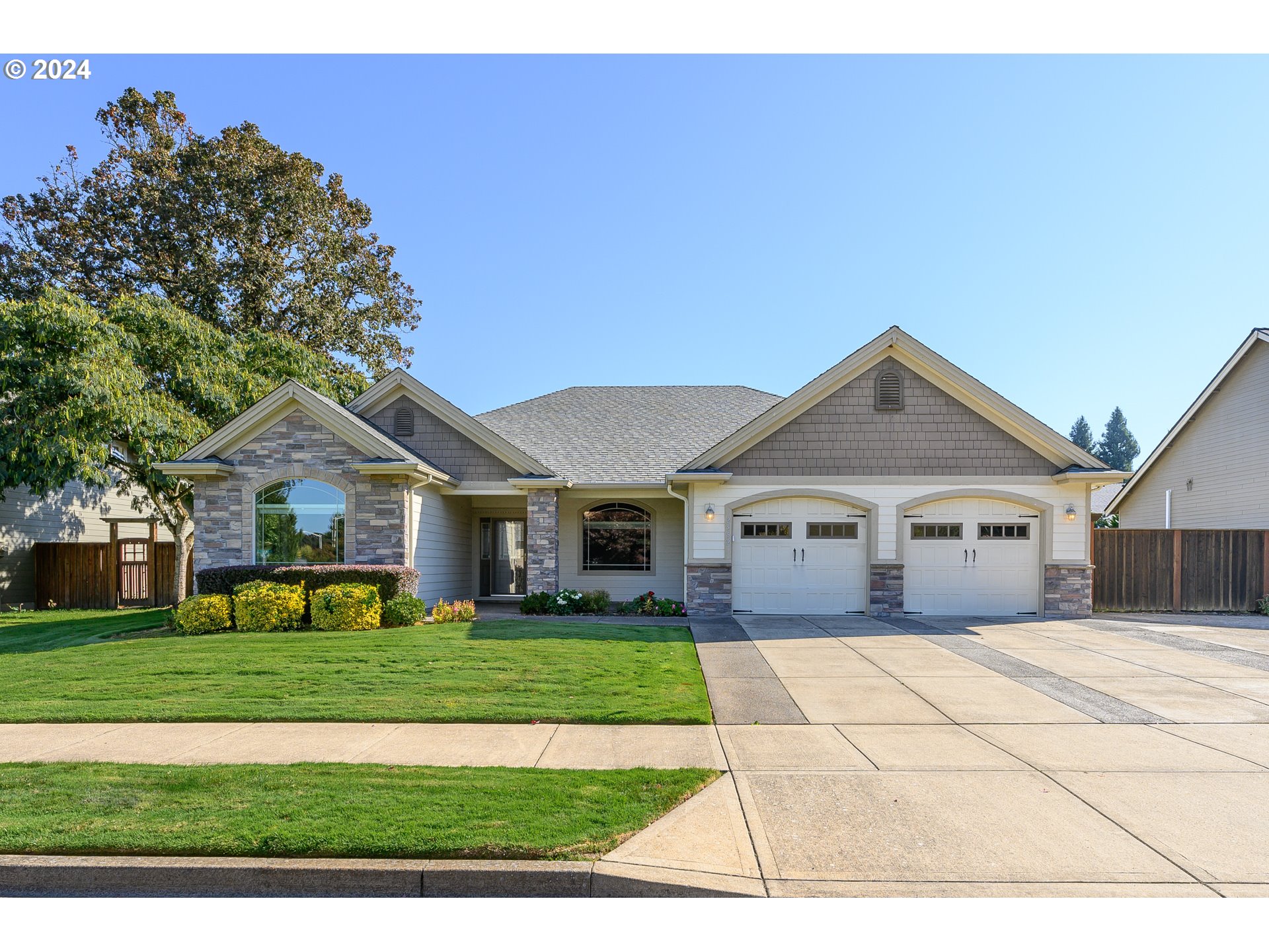 Merlot Dr, Mcminnville, OR 97128