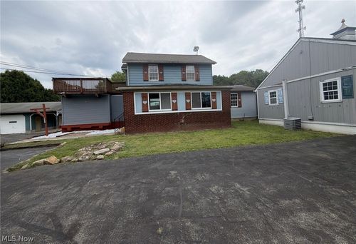 6771 Warren Sharon Rd, Brookfield, OH, 44403-9795 | Card Image