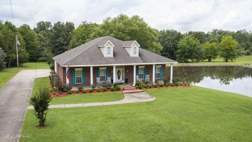 1979 Short Rd, Raymond, MS, 39154-8168 | Card Image