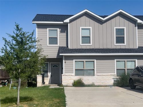 a-7225 Kassarine Pass, Houston, TX, 77033-2638 | Card Image