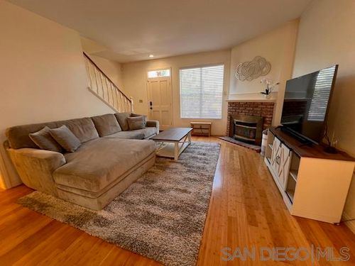 apt-m-211 Dahlia Ave, Imperial Beach, CA, 91932-1944 | Card Image