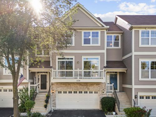 328 Hickory Ln, South Elgin, IL, 60177-2302 | Card Image