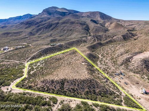 120 Camino Orilla, Radium Springs, NM, 88054 | Card Image