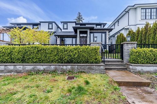 43xx Greta St, Burnaby, BC, V5J1N9 | Card Image