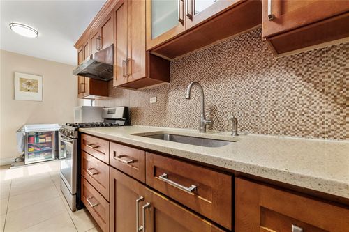 apt-3k-33 91st St, Jackson Heights, NY, 11372-1710 | Card Image