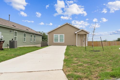 12816 Deep Eddy, St Hedwig, TX, 78152 | Card Image