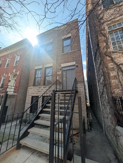 2f-1531 Thomas St, Chicago, IL, 60642-3967 | Card Image