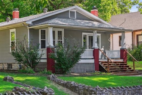 1116 Ottawa St, Leavenworth, KS, 66048-1725 | Card Image