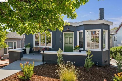 2636 Maxwell Ave, Oakland, CA, 94619-3362 | Card Image