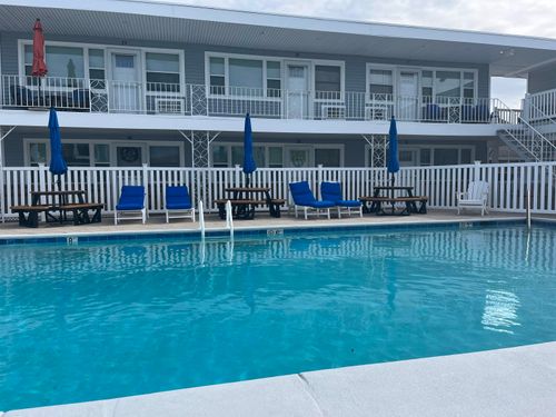 18-7010 Seaview Ave, Wildwood Crest, NJ, 08260-3948 | Card Image