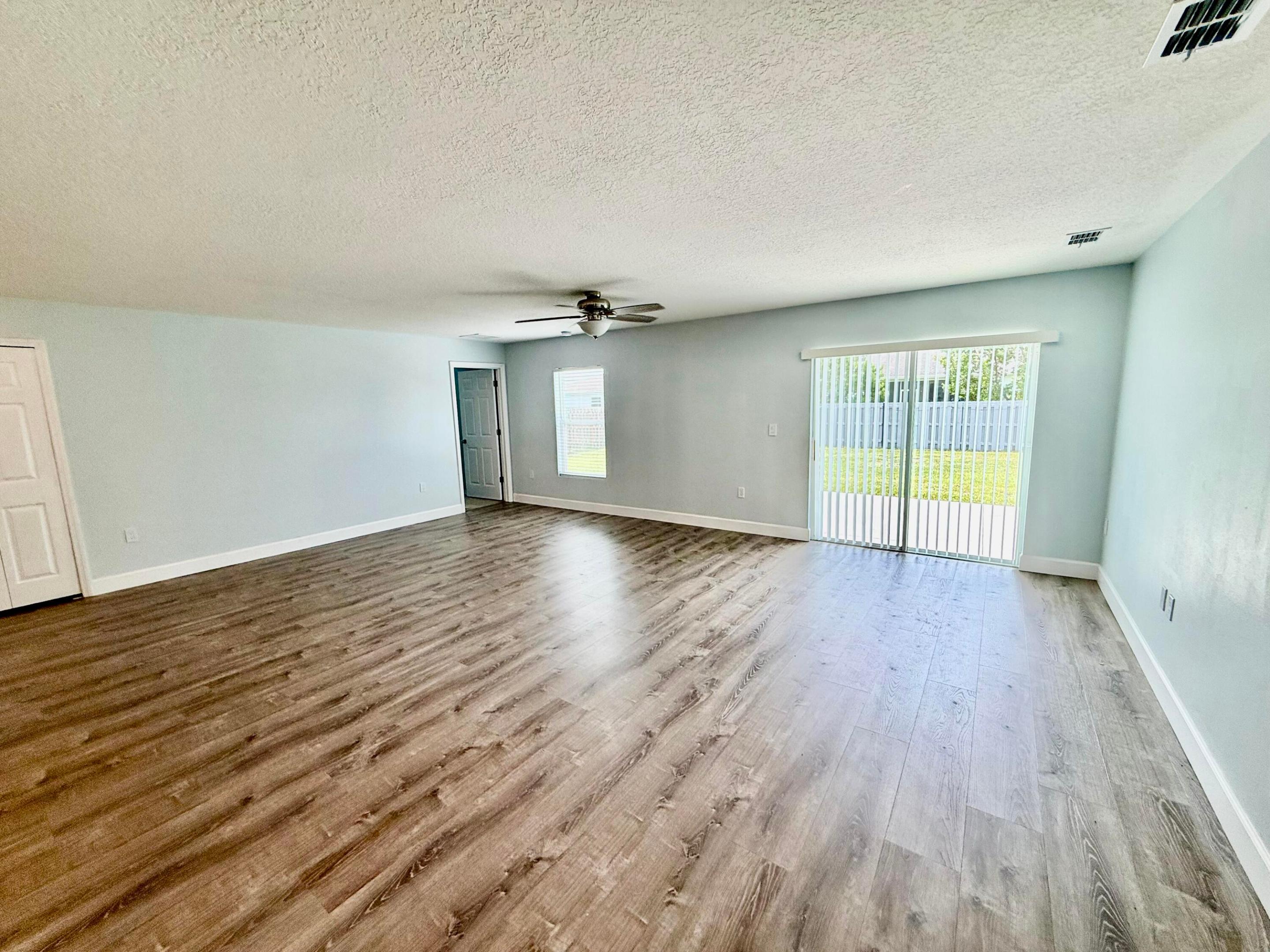 Residential Lease in Port St Lucie 3