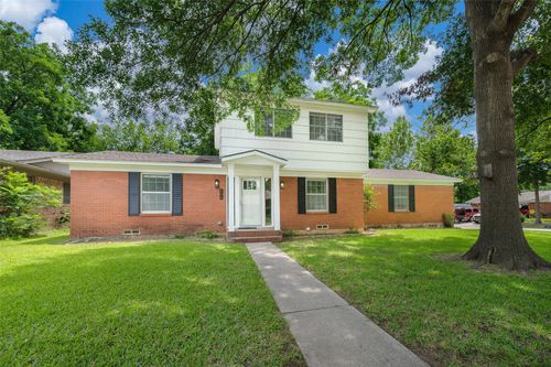 506 Melody Ln, Gainesville, TX, 76240-5169 | Card Image