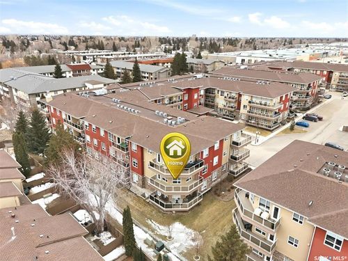 206-1025 Moss Ave, Saskatoon, SK, S7H4C7 | Card Image
