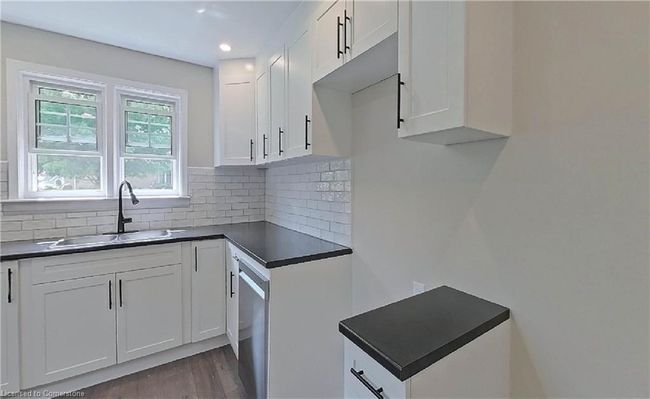 43 Dudhope Ave, House other with 4 bedrooms, 2 bathrooms and 6 parking in Cambridge ON | Image 17