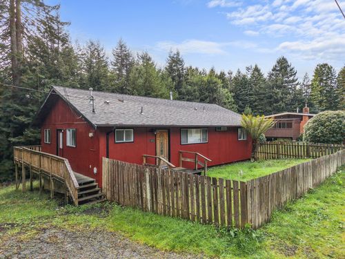 4928 Cummings Rd, Eureka, CA, 95503-9756 | Card Image