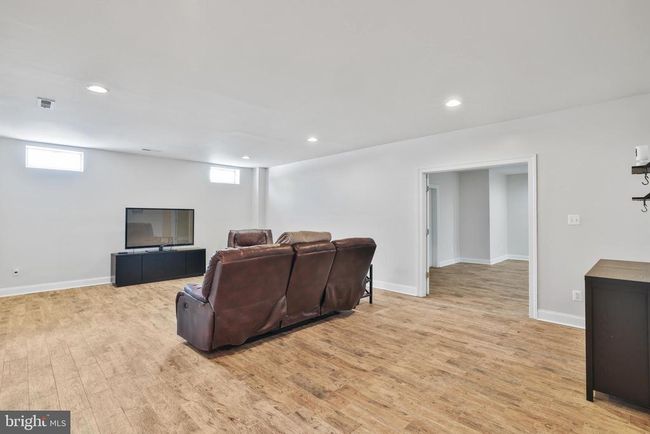 16328 Limestone Ct, House other with 5 bedrooms, 5 bathrooms and null parking in LEESBURG VA | Image 39