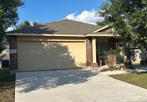 2125 Hazelwood, New Braunfels, TX, 78130-3688 | Card Image