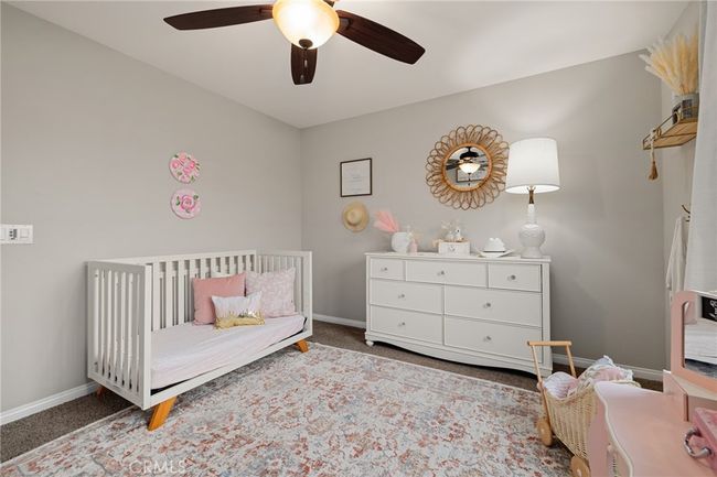 1st secondary bedroom | Image 32