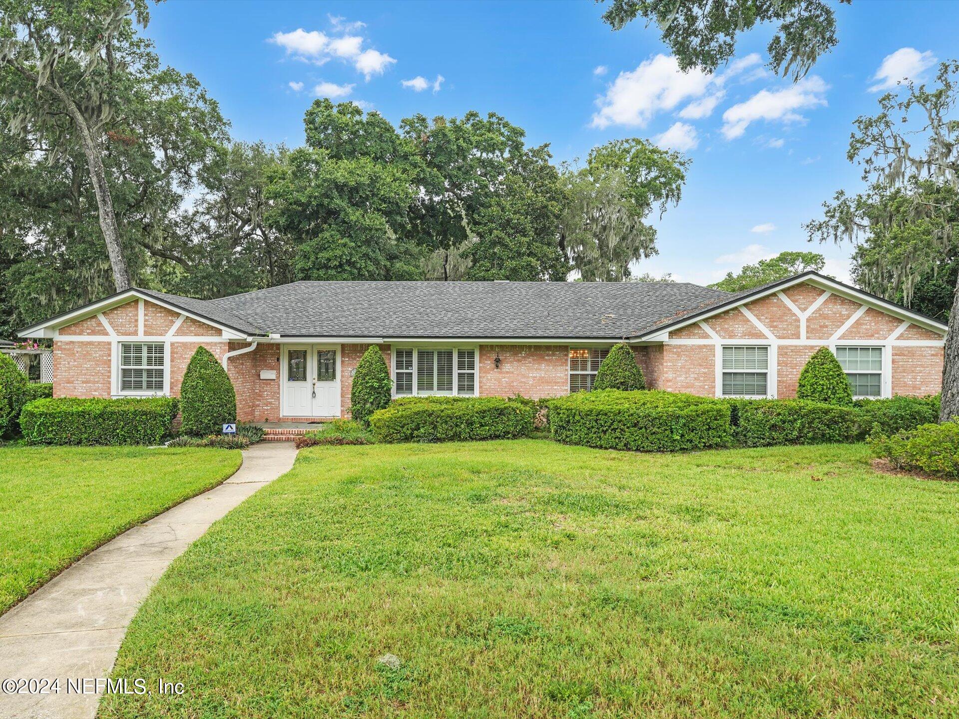 Colony Cove Trl, Jacksonville, FL 32277