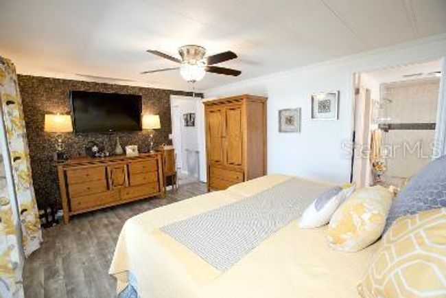4111 13 Th St E, House other with 2 bedrooms, 2 bathrooms and null parking in ELLENTON FL | Image 33