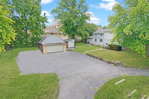 906 E Illinois St, Lemont, IL, 60439-3767 | Card Image