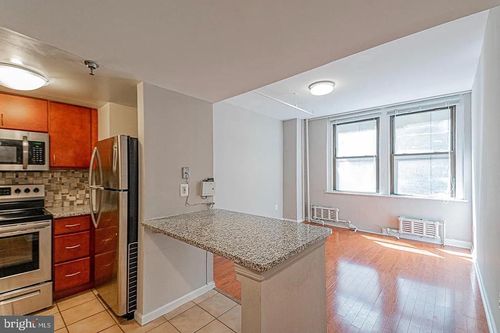 207-1324 Locust St, PHILADELPHIA, PA, 19107-7013 | Card Image