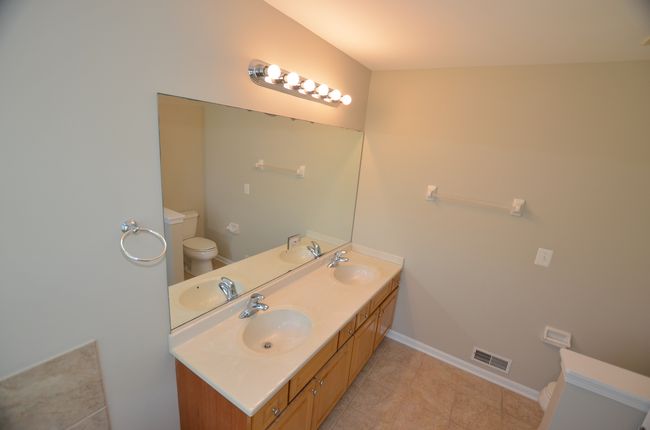 Master Bathroom | Image 26
