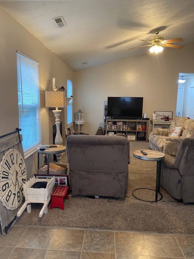 956 Arabian Way, House other with 3 bedrooms, 2 bathrooms and null parking in Bargersville IN | Image 8