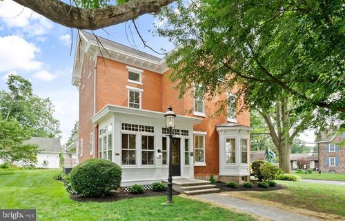 132 W Oakland Ave, DOYLESTOWN, PA, 18901-4126 | Card Image