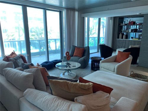 305-9401 Collins Ave, Surfside, FL, 33154-2606 | Card Image