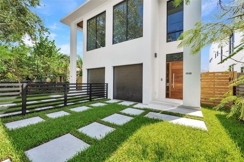 1235-1235 Sw 13th Ave, MIAMI, FL, 33135-5427 | Card Image