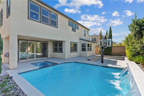 9710 Hiking Ave, Las Vegas, NV, 89166-5166 | Card Image